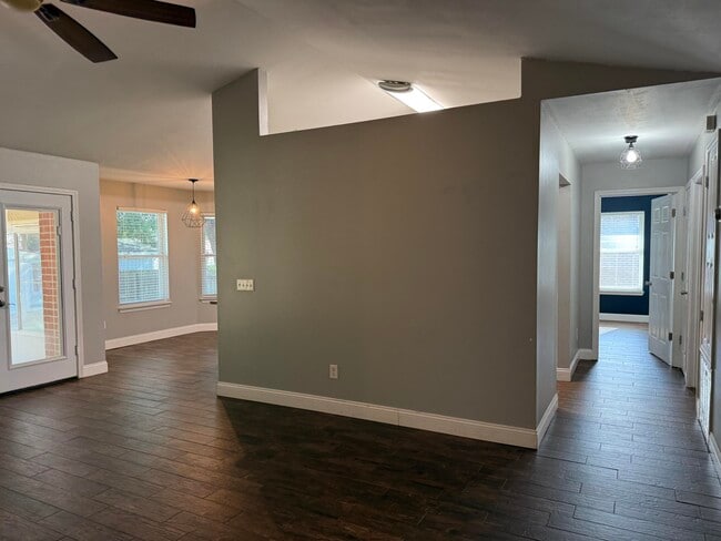 Foto del edificio - 2813 Atoka Trail