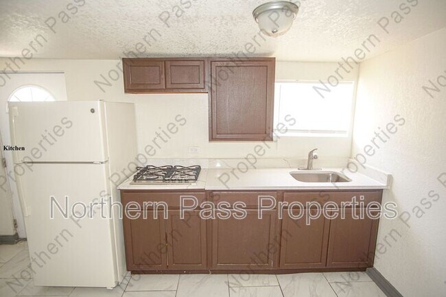 Foto del edificio - 2111 Portland Ave