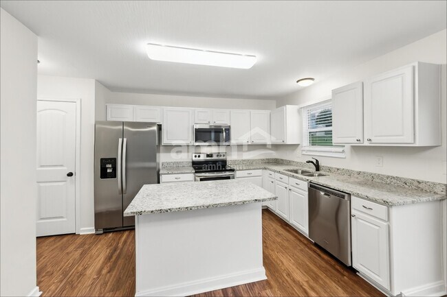 Building Photo - 279 Rolling Acre Dr