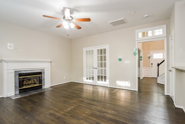 Foto del edificio - 8933 Newgard Ct