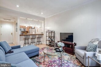 Building Photo - 1601 Spring Garden St