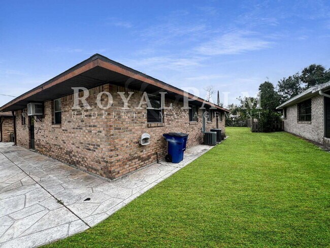 Foto del edificio - 27917 Washington St