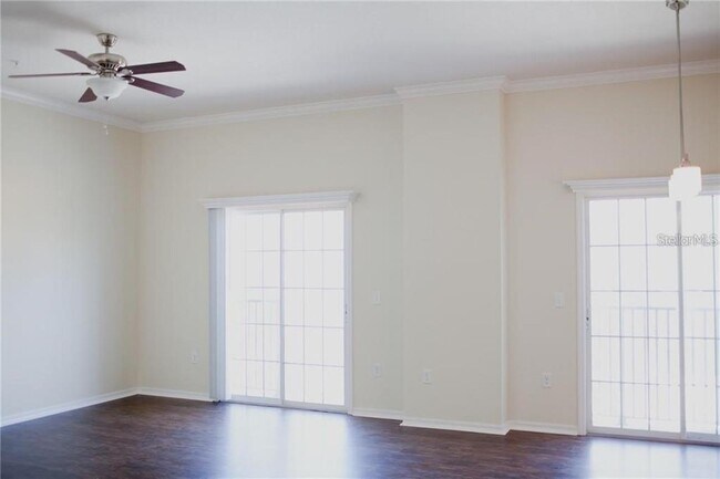 Foto del edificio - 1546 Broken Oak Dr
