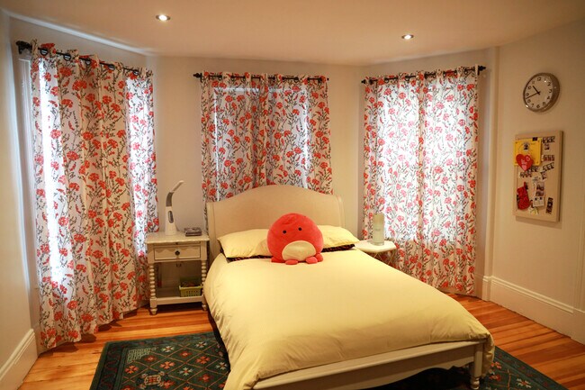 Foto del edificio - 17 Upham St