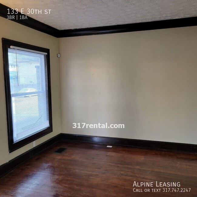 Building Photo - New Rehab Great location!