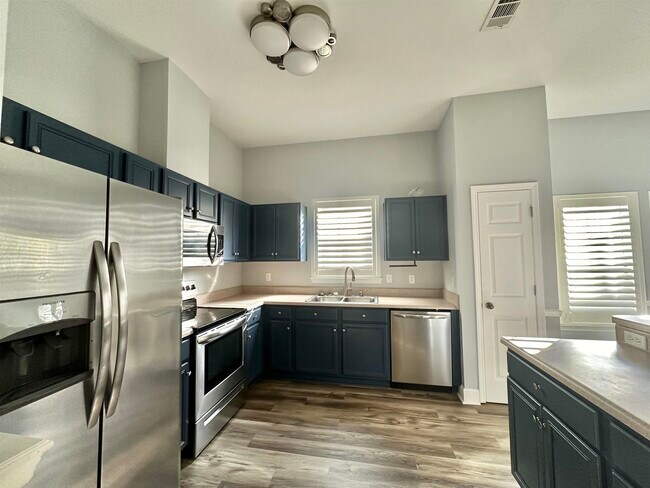 Foto del edificio - 8335 Hinsdale Way