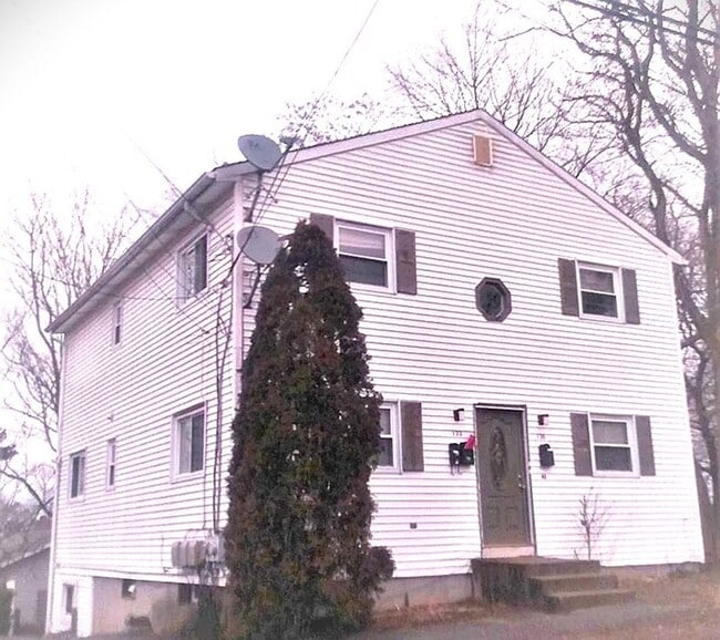 Building Photo - 133-135 Sunbury Street