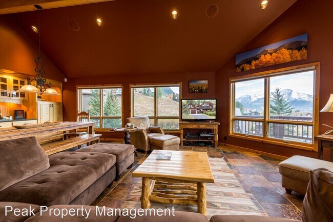 Building Photo - 5 br, 5.5 bath House - 30 Treasury