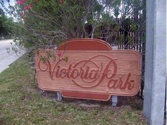  - 805 Victoria Blvd