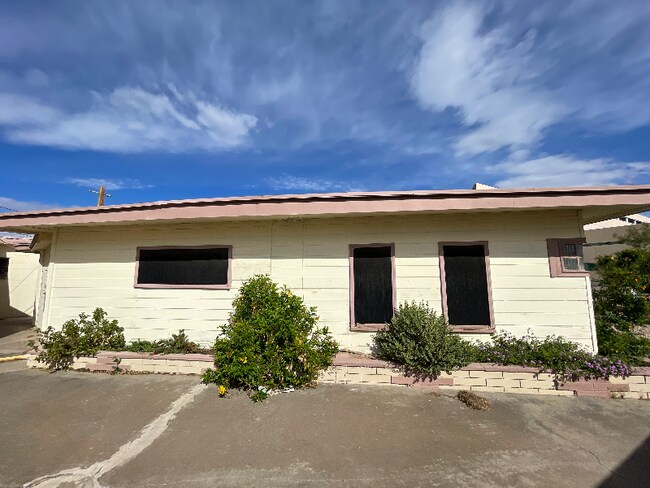 Building Photo - 23 W Basic Rd