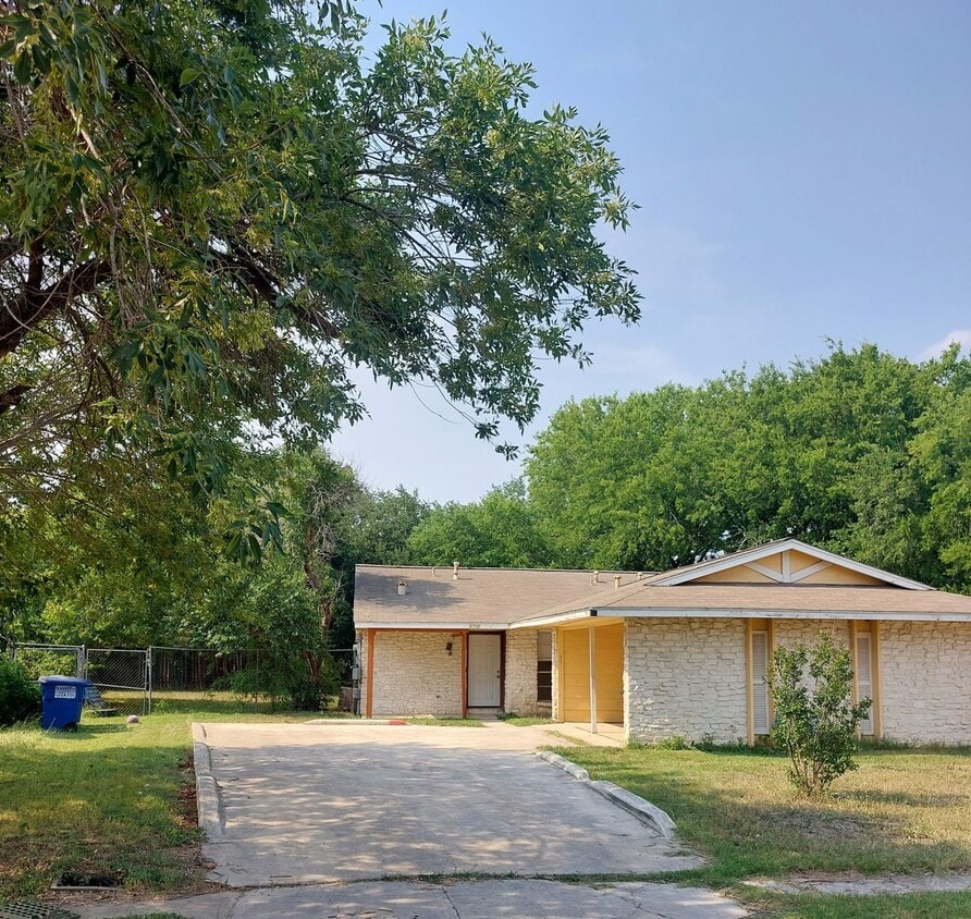 Primary Photo - Alnwick Duplex #1