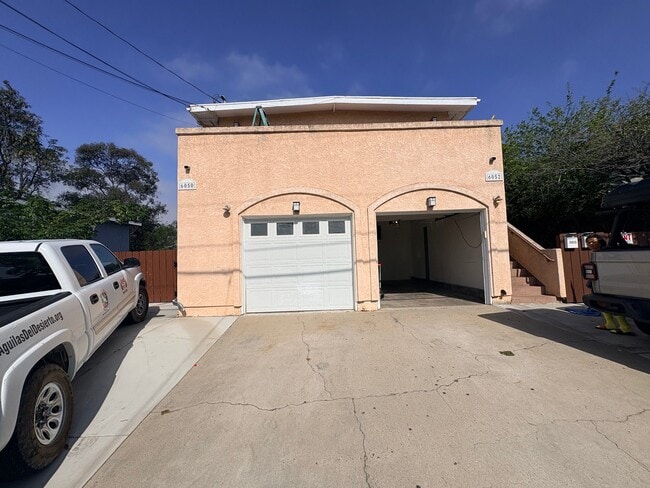Building Photo - 6052 Horton Dr