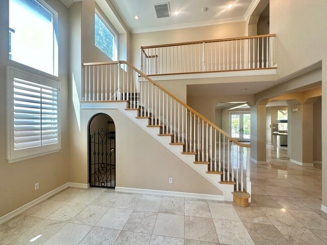 Building Photo - 10516 Abalone Landing Terrace