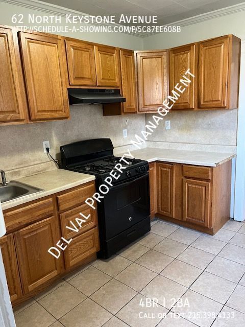Building Photo - Charming Brick Row Home for Rent in Upper ...