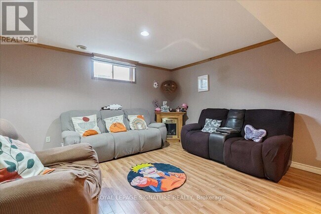 Photo du bâtiment - 6 Grandview Ave