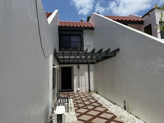 Photo - 16363 Fern Dr Townhome