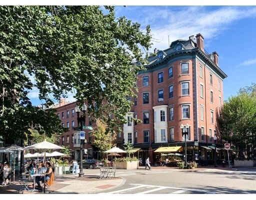 Building Photo - 318 Shawmut Ave