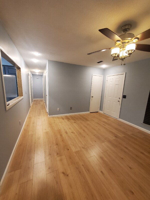 Foto del edificio - 328 Garden Acres Way