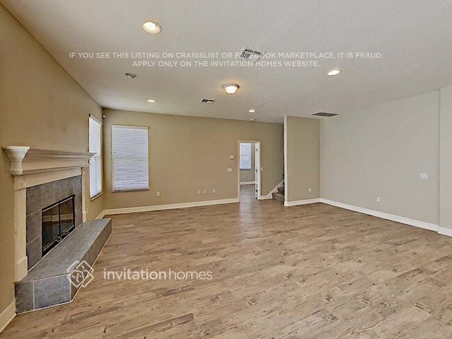 Building Photo - 2513 Barra Ct