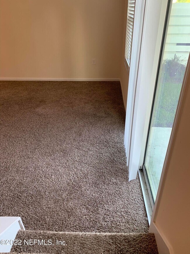 Building Photo - 8023 Echo Springs Rd