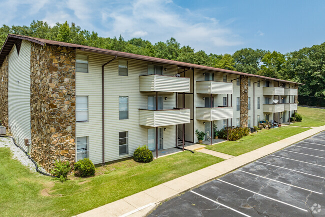 Building Photo - The Lodge Apartments