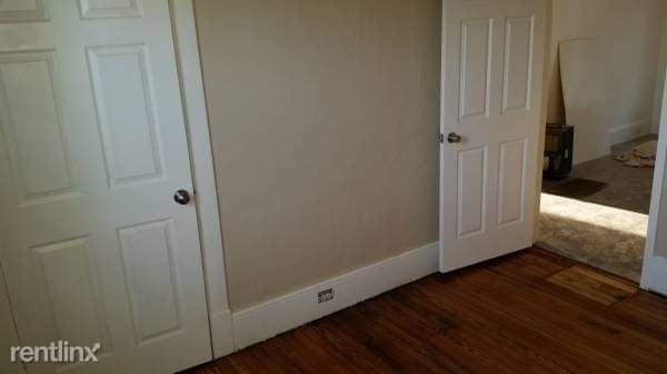 Building Photo - 3 br, 1 bath House - 1411 E Chilhowie Ave
