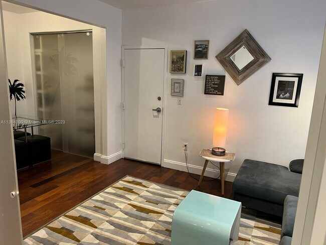 Foto del edificio - 526 15th St
