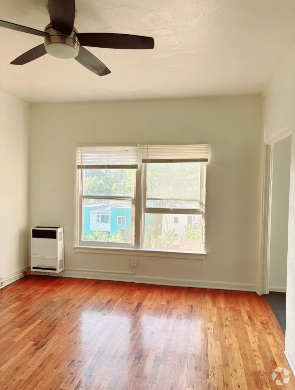Building Photo - 1845 N Gramercy Pl