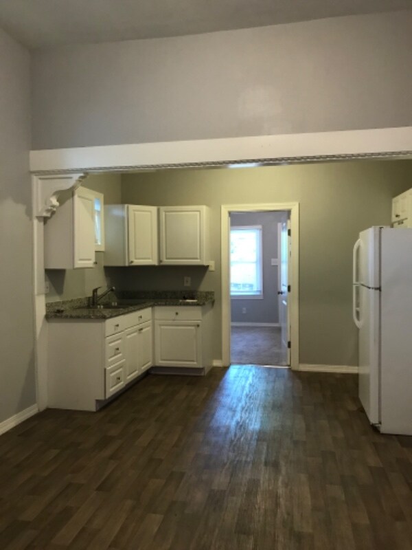 Foto del edificio - 802 Denver Blvd