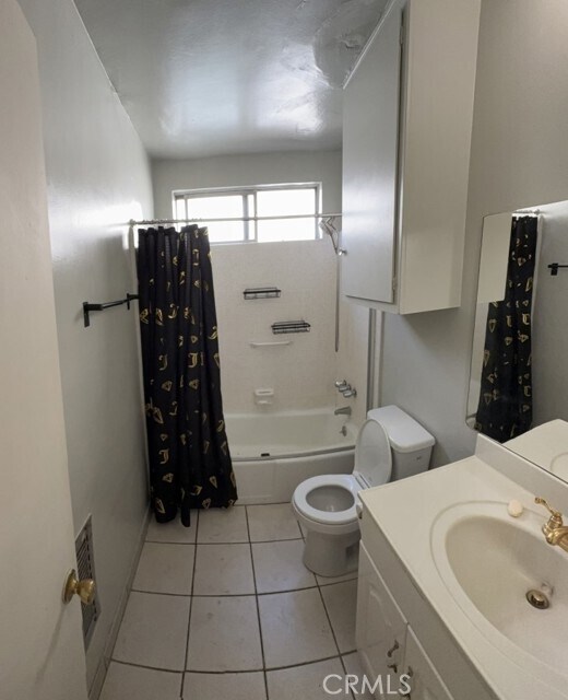 Foto del edificio - 14218 Sylvan St