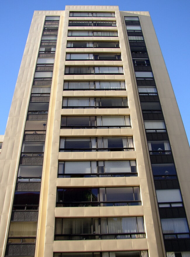 Building Photo - Gramercy Towers