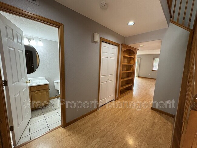Foto del edificio - 2216 E 129th Ave