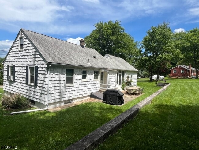 Building Photo - 318 Palmer Rd