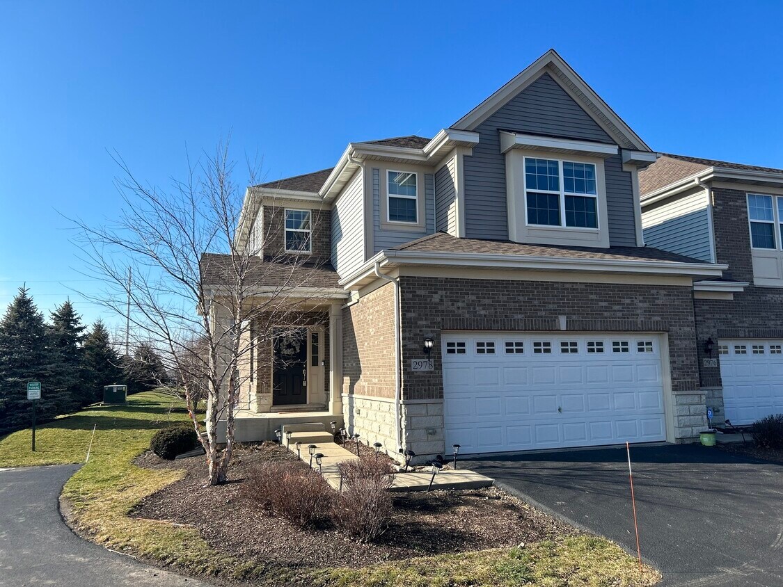 Foto principal - 2978 Henley Ln