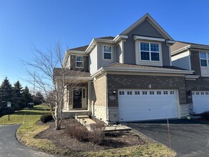 Building Photo - 2978 Henley Ln