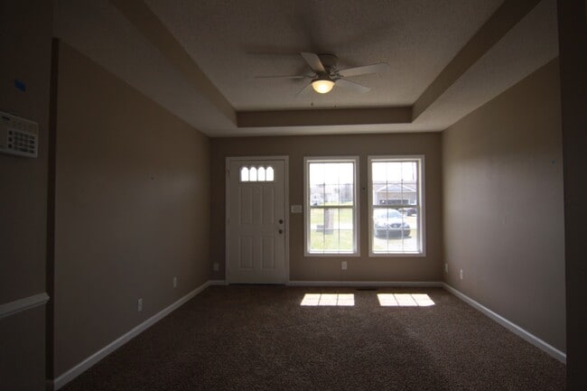 Building Photo - 3 Bedroom Pet Friendly Home For Rent Near ...