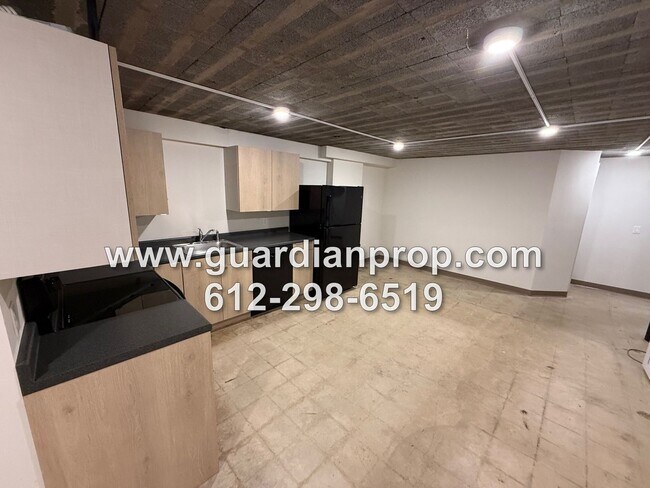 Foto del edificio - 7535 Cloman Way E