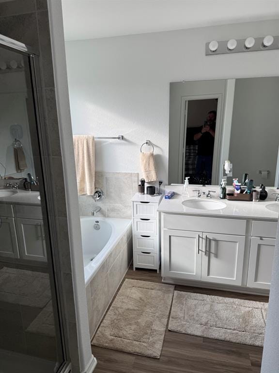 Foto del edificio - 349 Bronco Billy Dr