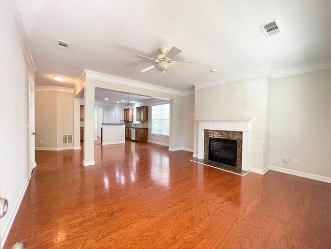 Foto del edificio - 2650 Royston Dr