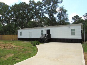 Building Photo - 11862 Padok Rd
