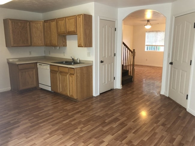 Foto del edificio - 377 E Newsome Park Ln