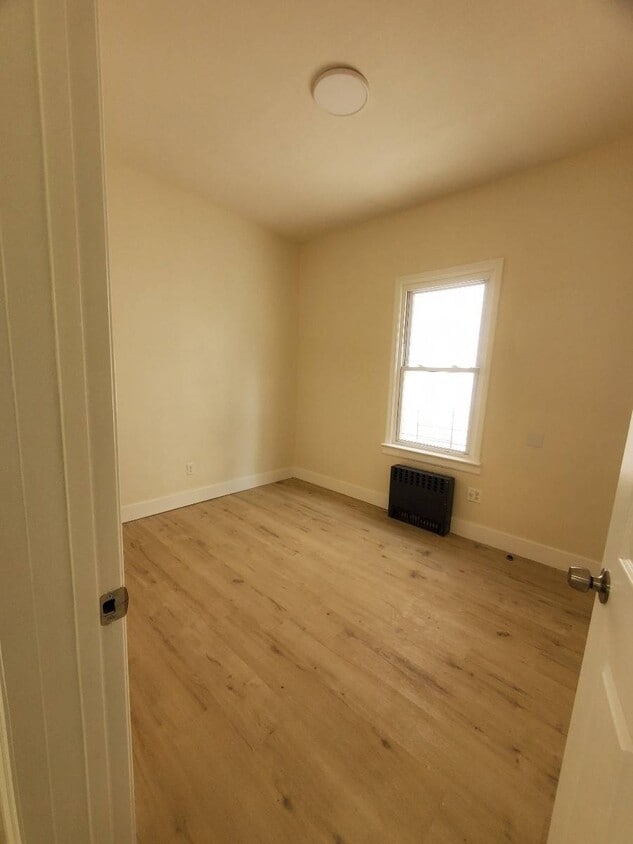 Building Photo - 113 Winter Ave