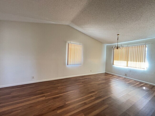 Foto del edificio - West Lancaster Home