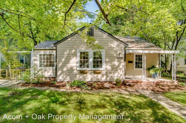 2 Br 1 Bath House 2410 Banner St House For Rent In Durham Nc