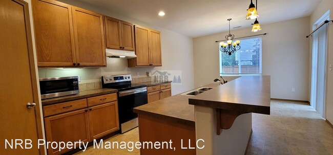 Foto del edificio - 4 br, 2.5 bath House - 24213 SE 278th Street