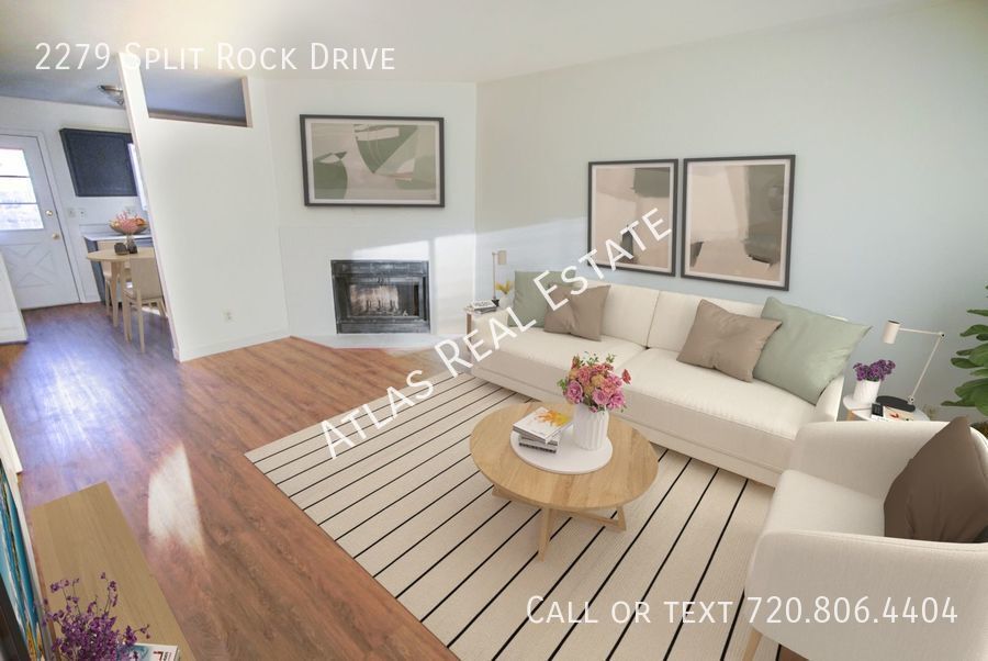 Foto principal - BEAUTIFUL 2 BEDROOM 1.5 BATHROOM TOWNHOME ...
