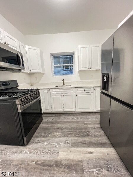 Foto del edificio - 235 McBride Ave