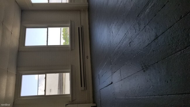 Foto del edificio - 401 E 16th St