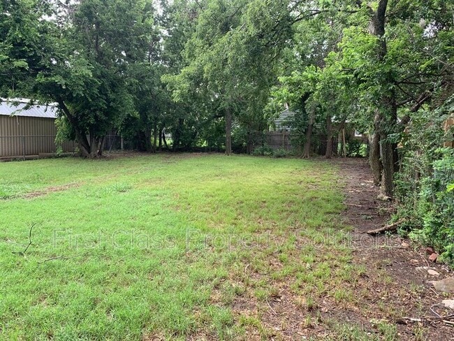 Photo - 2236 Carlisle Rd House