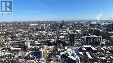 Building Photo - 251 Jarvis St